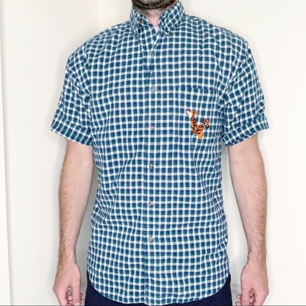 Disney Store Vintage Tigger Check Button Down Shirt Men’s Small